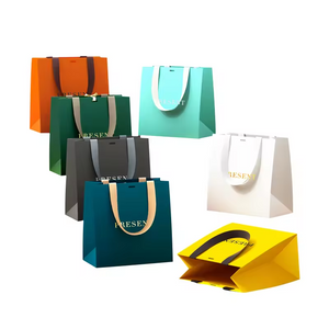 Custom Clothing Gift Paper Bag