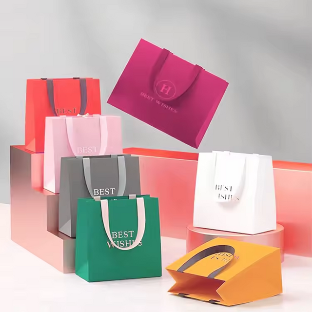 Customized High-End Light Luxury Gift Paper Bag
